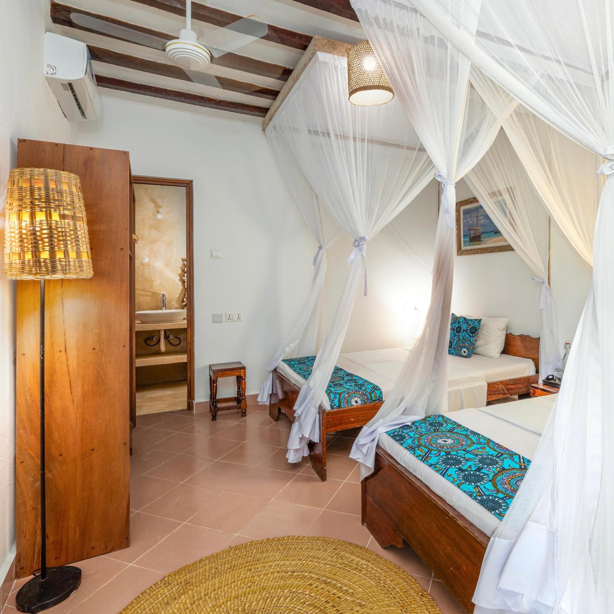 Poa Poa Bungalows Kiwengwa  Buitenkant foto